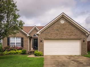 4025 Heatherview Rd, Louisville, KY 40218