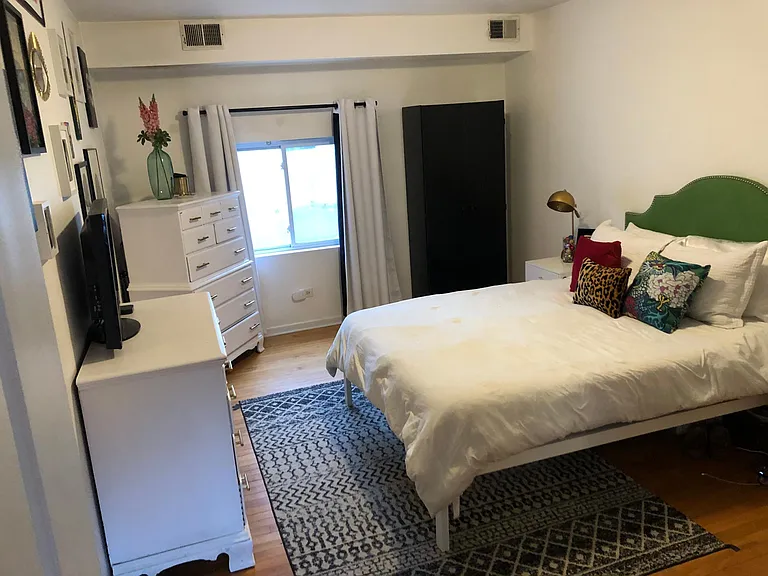847 N Marshfield Ave #2R — Photo 14