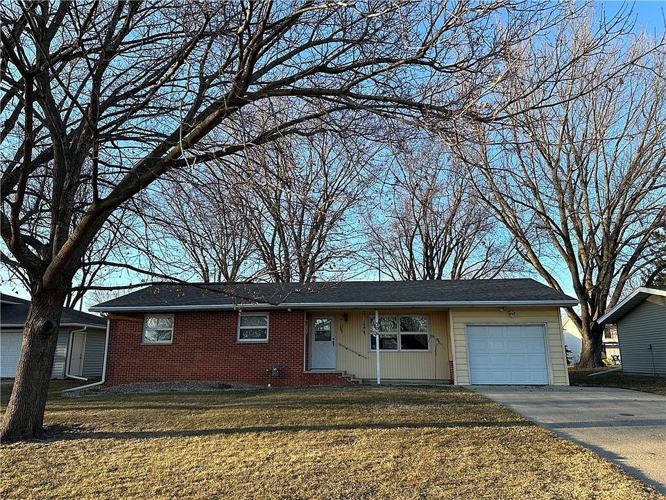 1st image of 306 Orchard Ln
