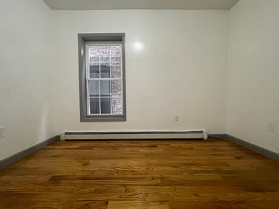 3rd image of 617 Bramhall Ave #27E