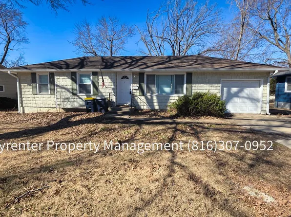 9414 Palmer Ave, Kansas City, MO 64138