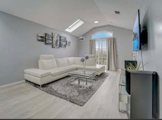 102 McAdoo Ave #2, Jersey City, NJ 07305
