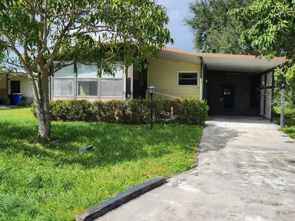 2847 SW Thunderbird Trail, Stuart, FL 34997