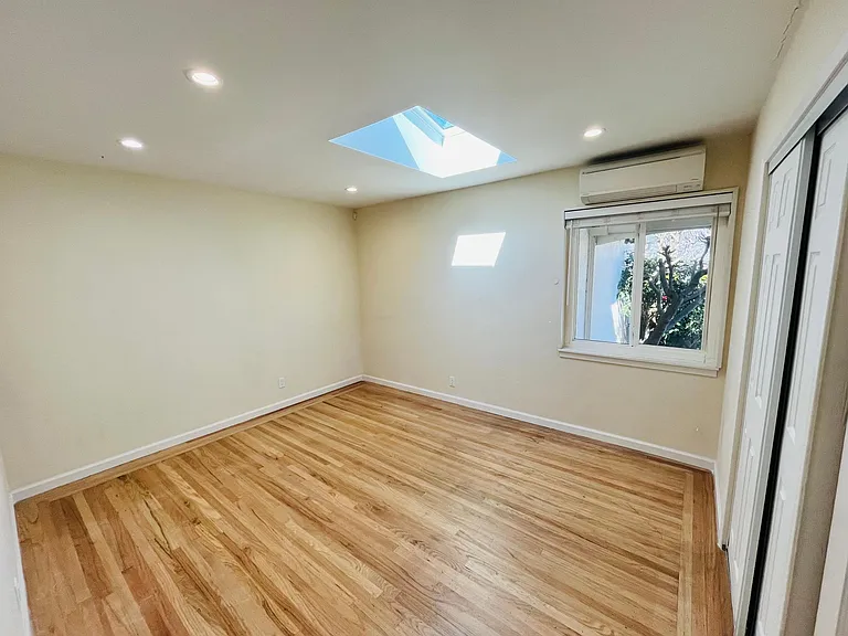 2356 Peachtree Ln — Photo 13