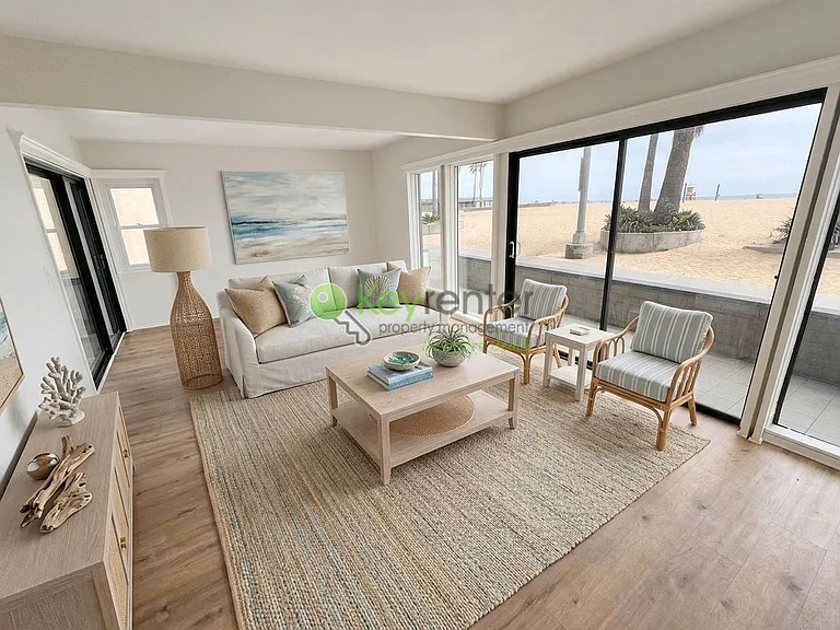 1510 W Oceanfront #A-B — Photo 10
