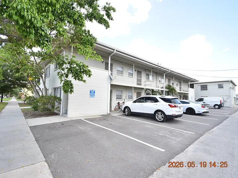 302 Danube Ave #5 — Photo 18