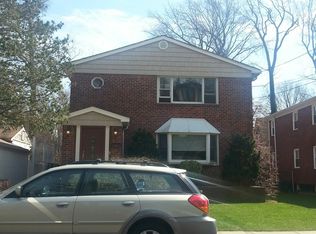 18 Nightingale St, Staten Island, NY 10306