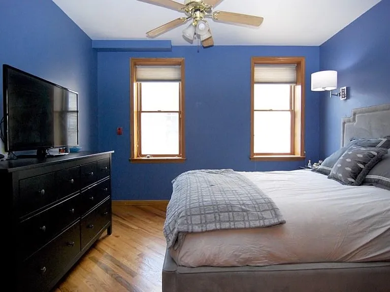 518 Park Ave #2R — Photo 3