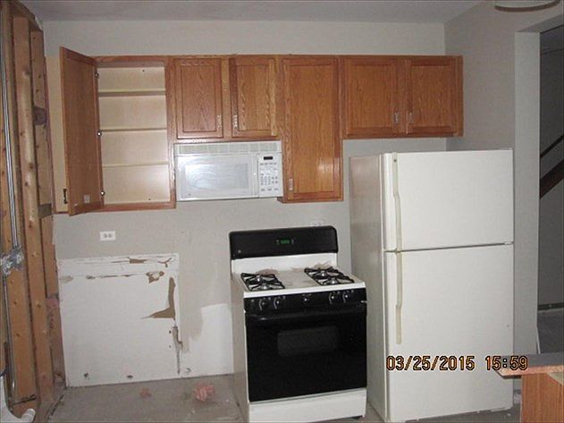 2nd image of 560 Kristina Ln