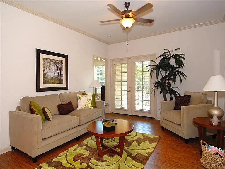 Abita View Apartments — Photo 24