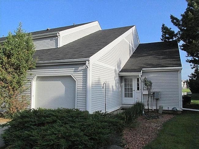 1st image of 8318 S Tuckaway Shore Dr #8318