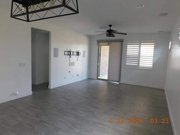 13559 N 174th Ave — Photo 10