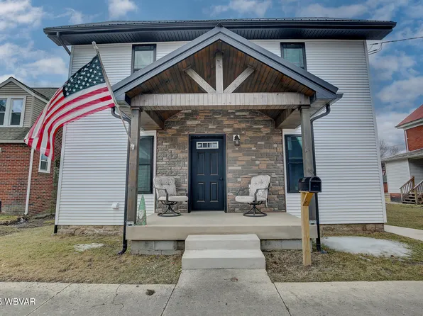 209 Dewey St, Mill Hall, PA 17751