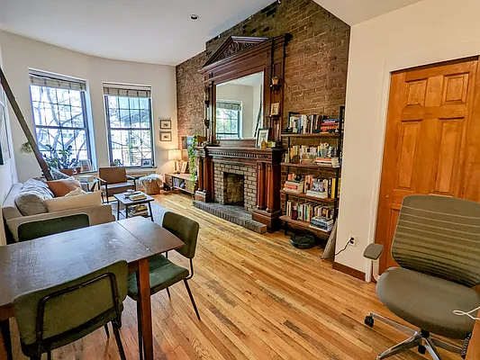 Rented by Guidance Realty Corp. | media 1