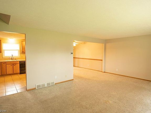 4th image of 7325 Brownell Dr