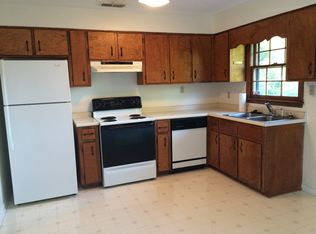 119 Barrington Pl APT 3, Athens, GA 30605
