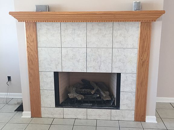 5th image of 2115 Jasmine Dr
