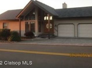 156 W Grand Ave, Astoria, OR 97103