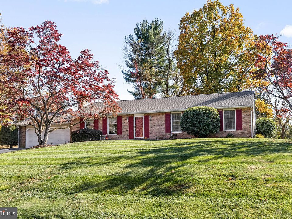 1st image of 25 Walters Ln