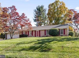 25 Walters Ln, Royersford, PA 19468