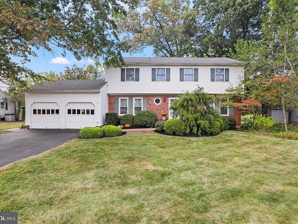 1st image of 23 Galston Dr