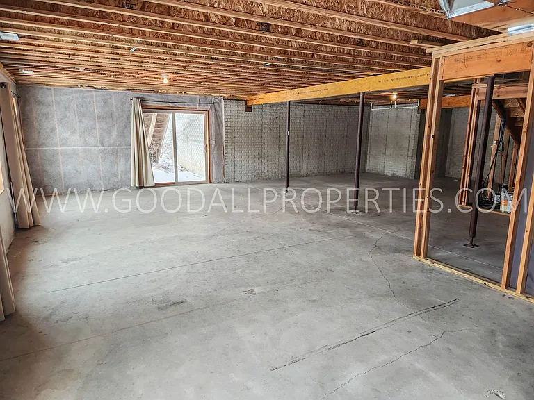 1106 NW Rockcrest Rd — Photo 12