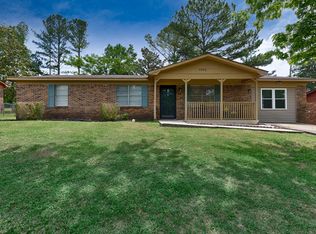 3406 Deerfield Rd NW, Huntsville, AL 35810