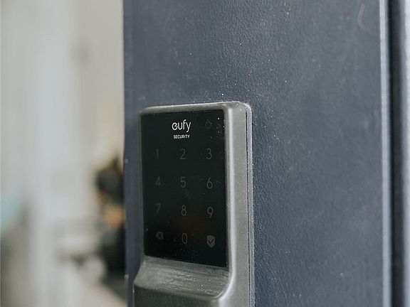 5th image of 1554 Border Ave Unit G