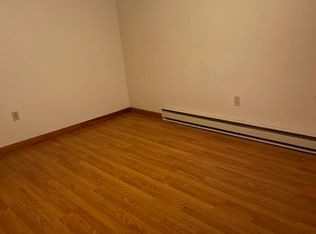109 Munch Dr APT 201, Henryville, PA 18332