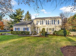 28 Tramp Hollow Rd, Middletown, NJ 07748