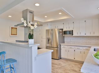 14309 Old Community Rd, Poway, CA 92064