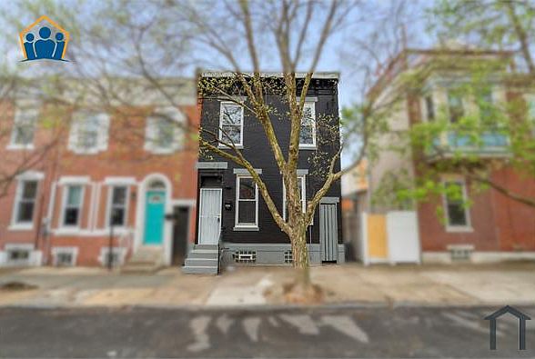 1st image of 2304 E Hagert St