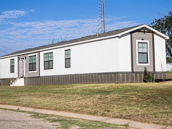 2nd image of 300 W Avenue D