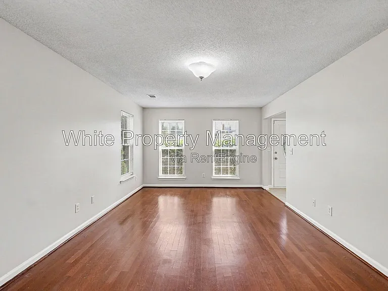 1716 Starling Ct — Photo 6