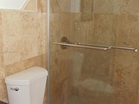 5th image of 1800 Sans Souci Blvd APT 441