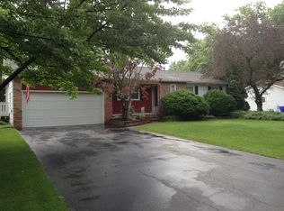 20 Sesqui Dr, Rochester, NY 14624