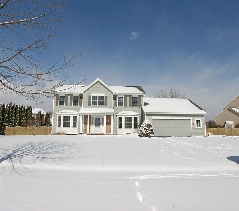 1st image of 365 Red Spruce Ln