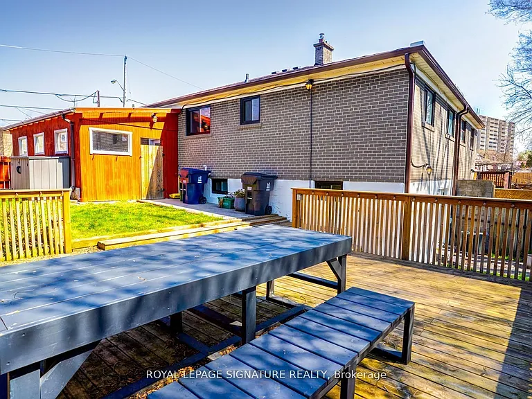 17 Avis Cres #BASEMENT — Photo 22