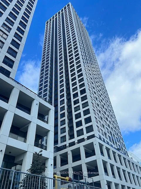 2 bed, $2,400 — Photo 2