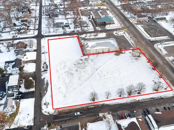 5720 Secor Rd, Toledo, OH 43623