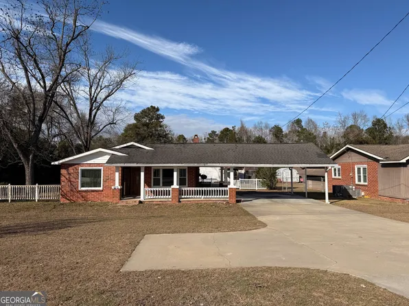 210 Savannah Ave, East Dublin, GA 31027