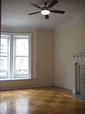 Rented by Magnone Real Estate | media 12