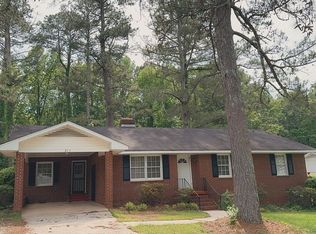 215 Sagewood Rd, Greenwood, SC 29646