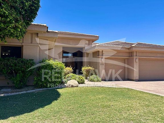 2nd image of 1588 W Yosemite Pl