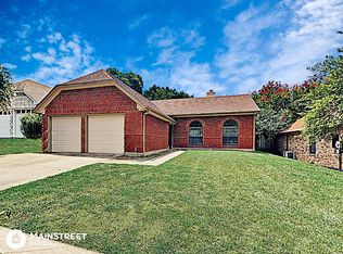 6916 Cedar Forest Trl, Dallas, TX 75236
