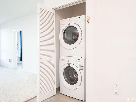 4th image of 888 7th St Unit 334