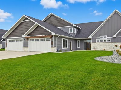 5820 31st St S, Fargo, ND, 58104