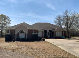 135 Teal Dr, Saltillo, MS 38866