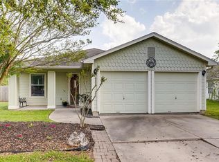 103 Meadow Lark Ln, Hutto, TX 78634