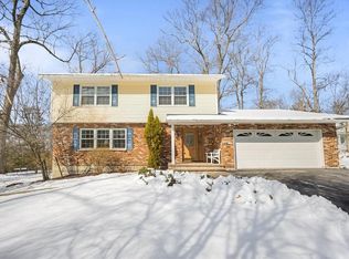 15 Pellbridge Dr, Hopewell Junction, NY 12533
